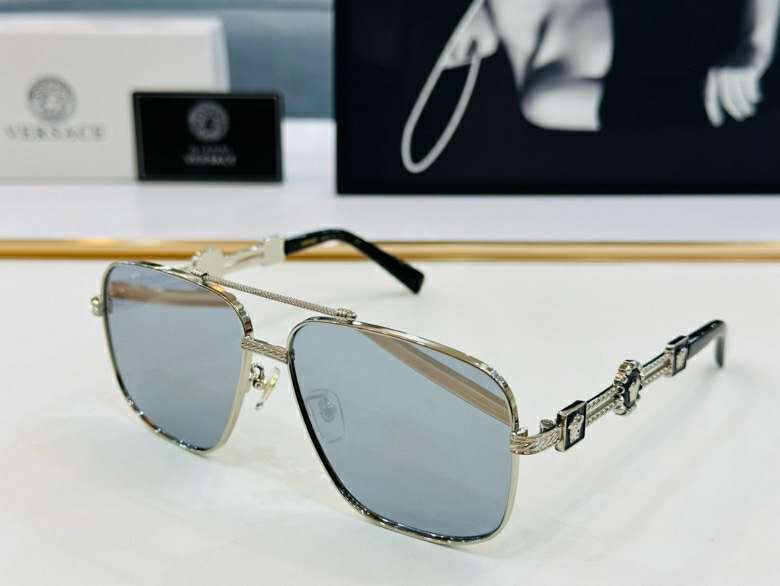 Picture of Versace Sunglasses _SKUfw56969275fw